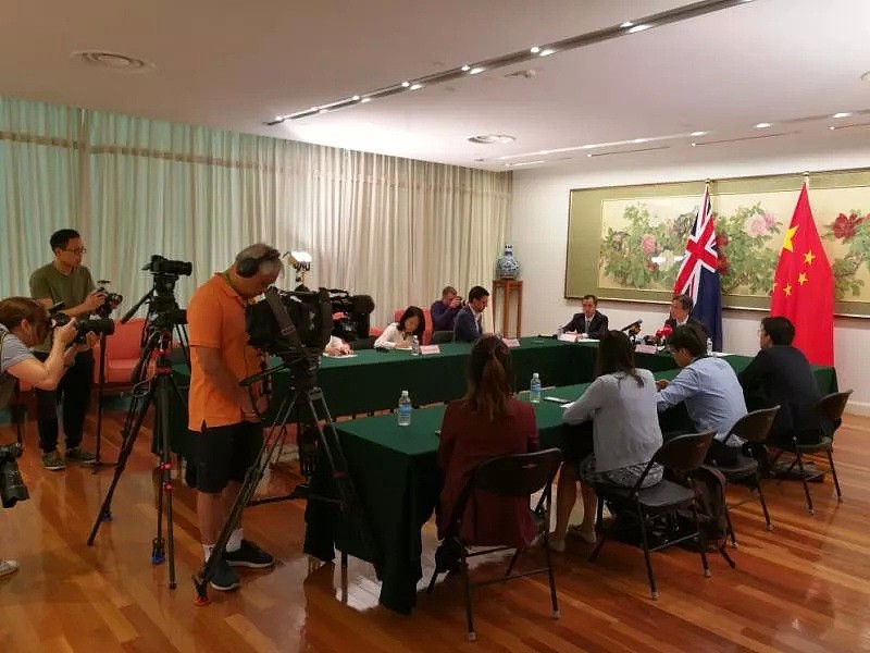 中国驻悉尼总领事顾小杰就新冠肺炎疫情接受中澳主流媒体联合采访 - 2