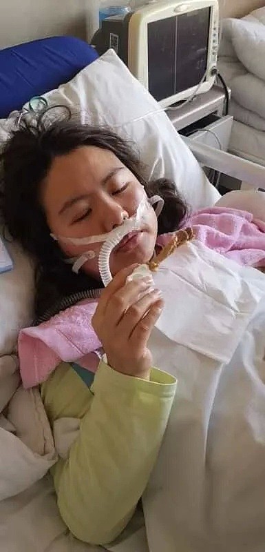 武汉女医生感染新冠肺炎今晨殉职，年仅29岁！父亲朋友圈写下一段话，字字催泪（组图） - 2