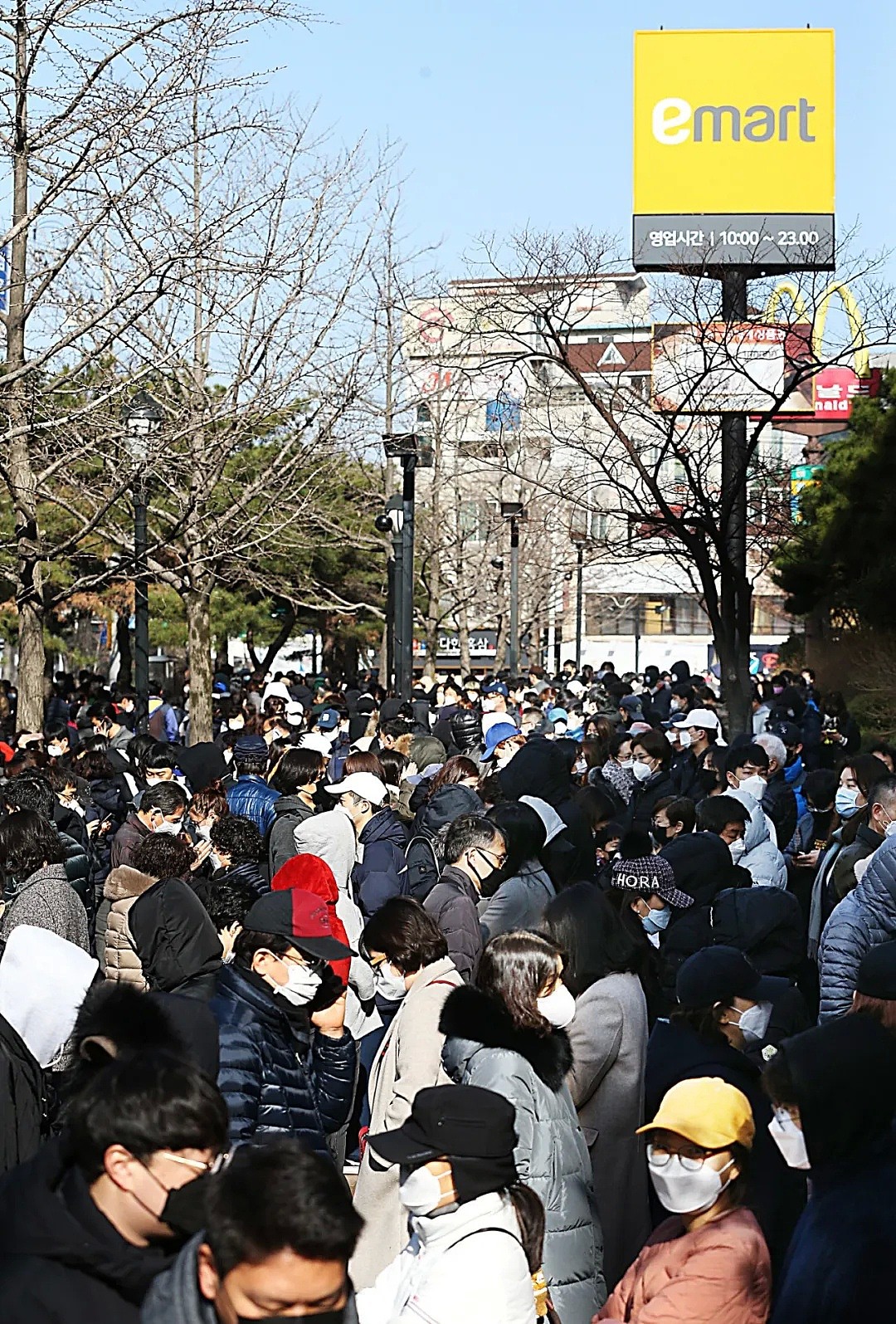 伊朗高官不幸感染！韩国1146人确诊！多国超市、药店遭疯抢，那些曾经歧视我们戴口罩的人，开始慌了... - 32