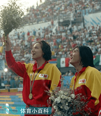 中国第一个被禁赛的游泳选手系钟南山之女（组图） - 1