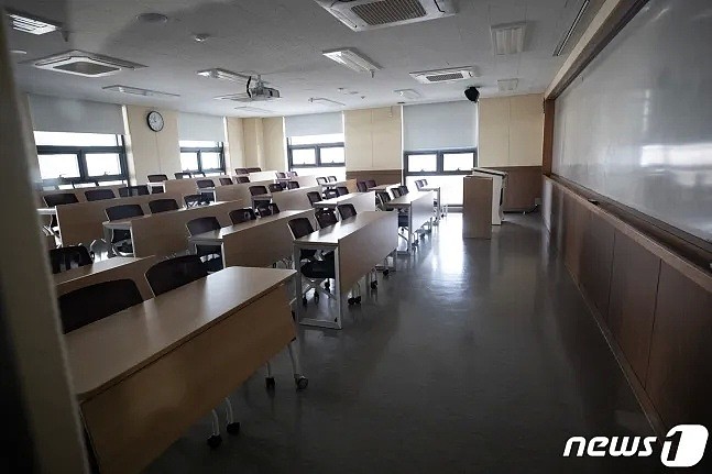 韩国研究出新冠病毒抗体！！4万多大学生请愿停课期间减免学费！（组图） - 5