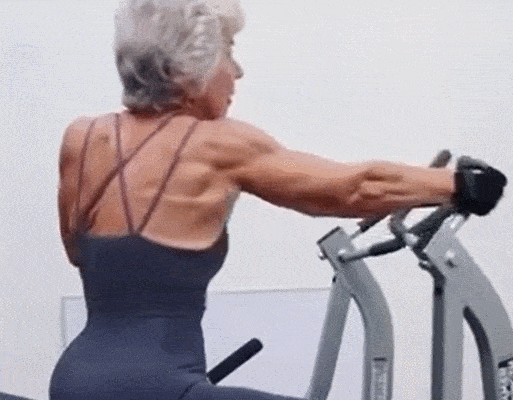 【健身】胖奶奶从70岁开始撸铁健身，3年后身材居然如此好看！（组图） - 30