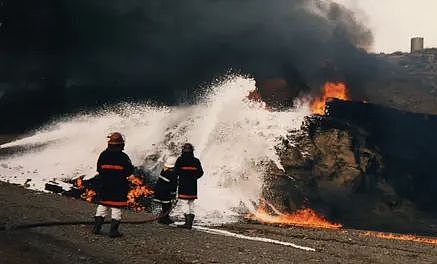 澳洲山火后土壤含有大量致癌化学物！多地被污染，山火灾民准备起诉政府（组图） - 4