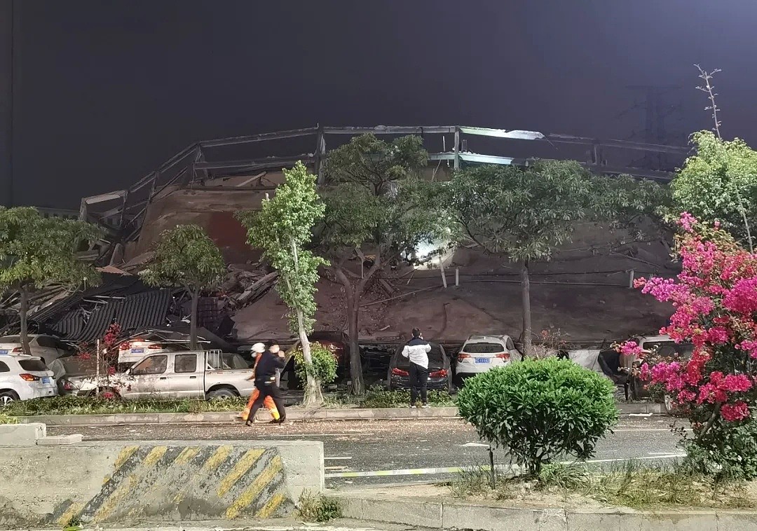 福建酒店坍塌现场图片曝光，消防紧急救援！已有43人获救（视频/组图） - 3