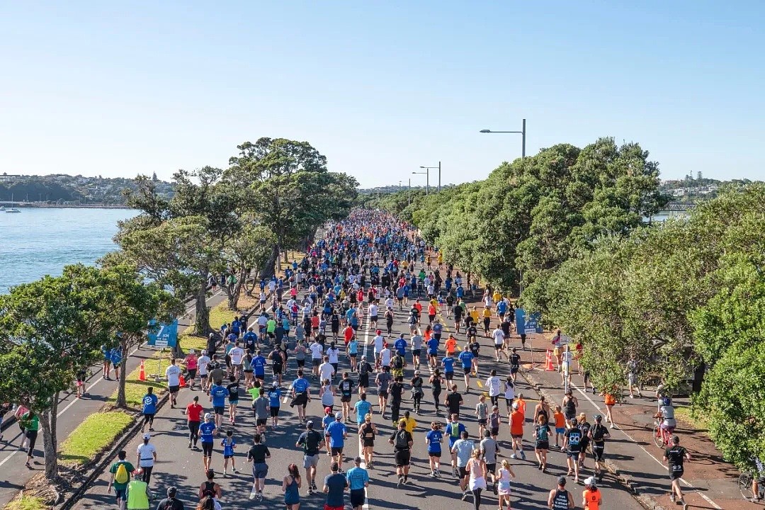 无视疫情！新西兰今日无新增确诊病例，3万多人的长跑活动，刚刚举行...（组图） - 5
