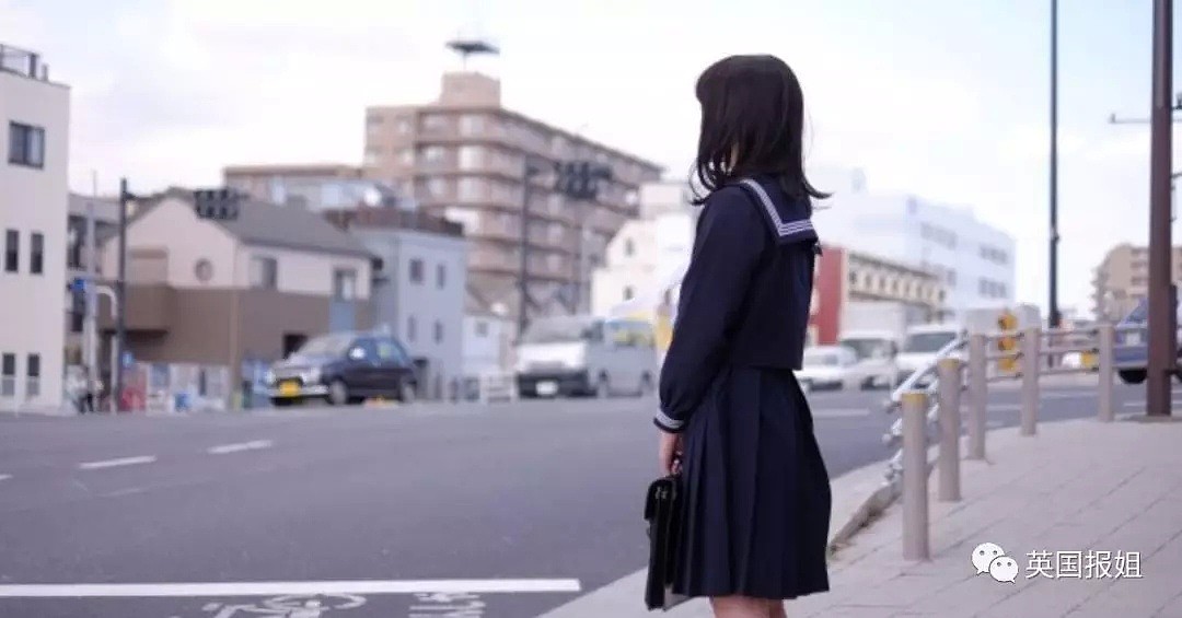 日本女高中生抗议性骚扰被群嘲：你这么丑谁要摸你！（组图） - 9