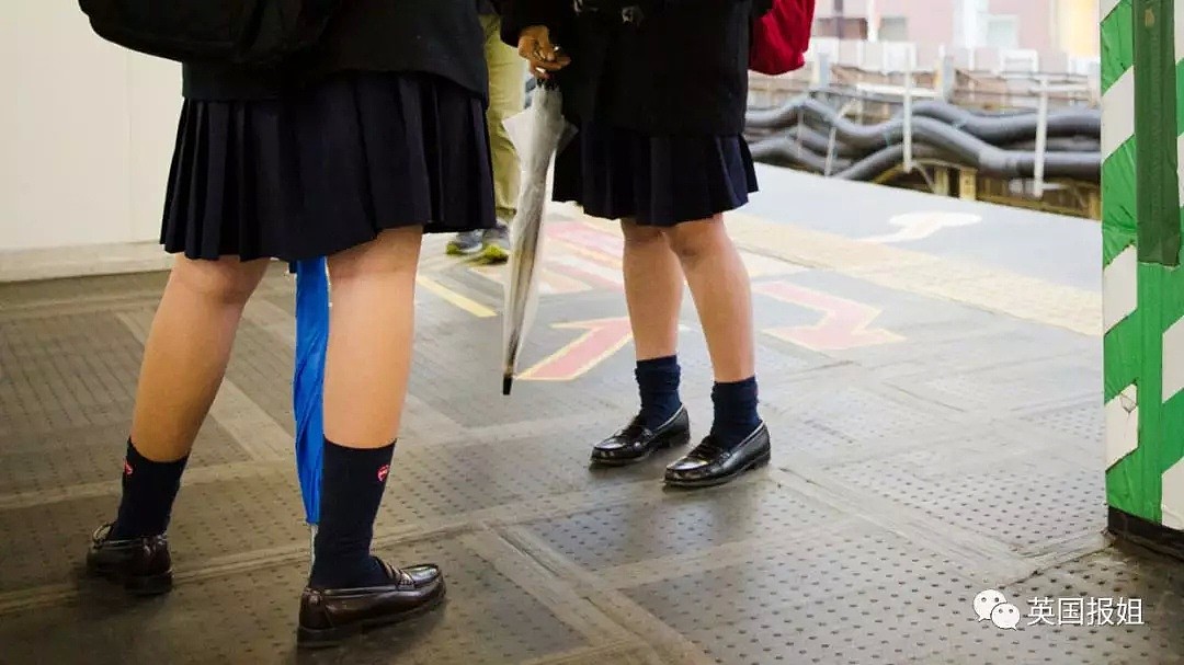 日本女高中生抗议性骚扰被群嘲：你这么丑谁要摸你！（组图） - 13
