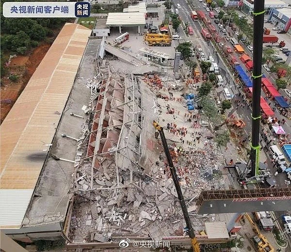 福建泉州一酒店坍塌，已有10人遇难！12岁孩子获救后一句话让人泪奔...（视频/组图） - 1