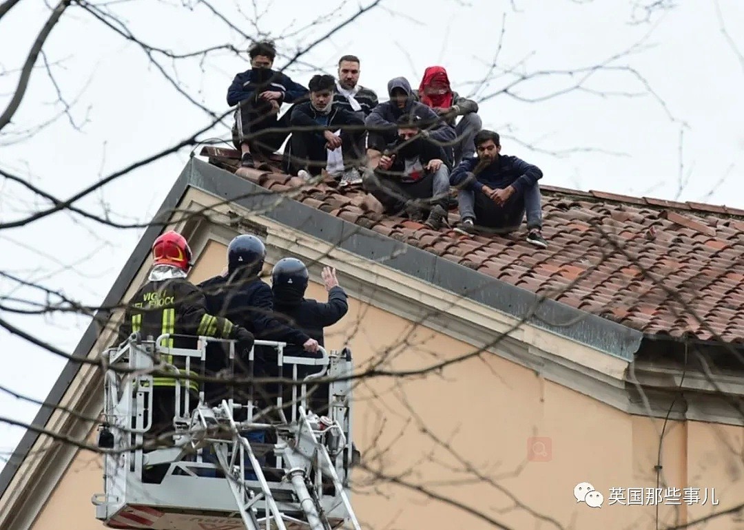 意大利全国封境! 街道空了, 外国人撤了, 开始戴口罩了，然而.....（组图） - 67