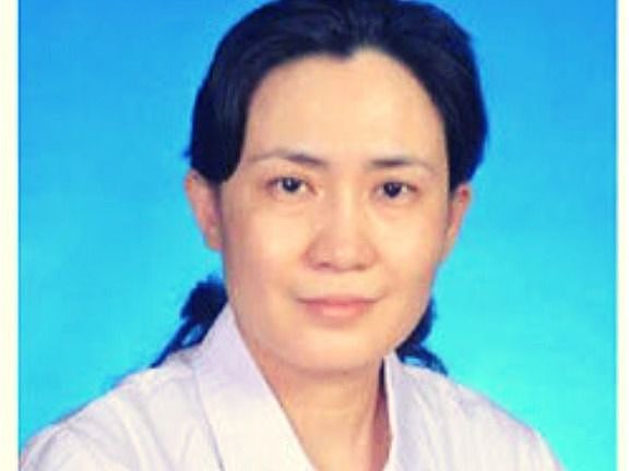 艾芬医生是武汉市中心医院急诊科主任，她的自述《发哨子的人》被删，在中国互联网上触发了现象级“网络行为艺术”。（武汉市中心医院）