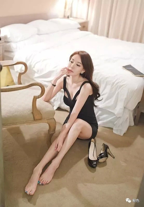 【美女】她是韩国最性感的网拍模特，有着迷人的面容和婀娜的身材（组图） - 11