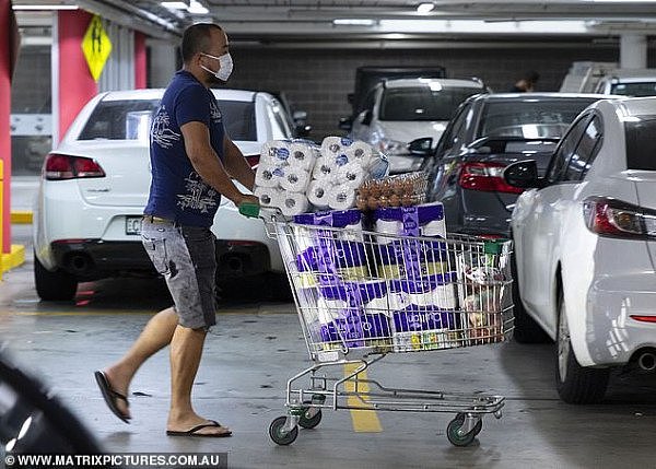 25515348-8072701-Woolworths_had_to_limit_the_number_of_packets_of_toilet_paper_to-a-17_1584412247598.jpg,0