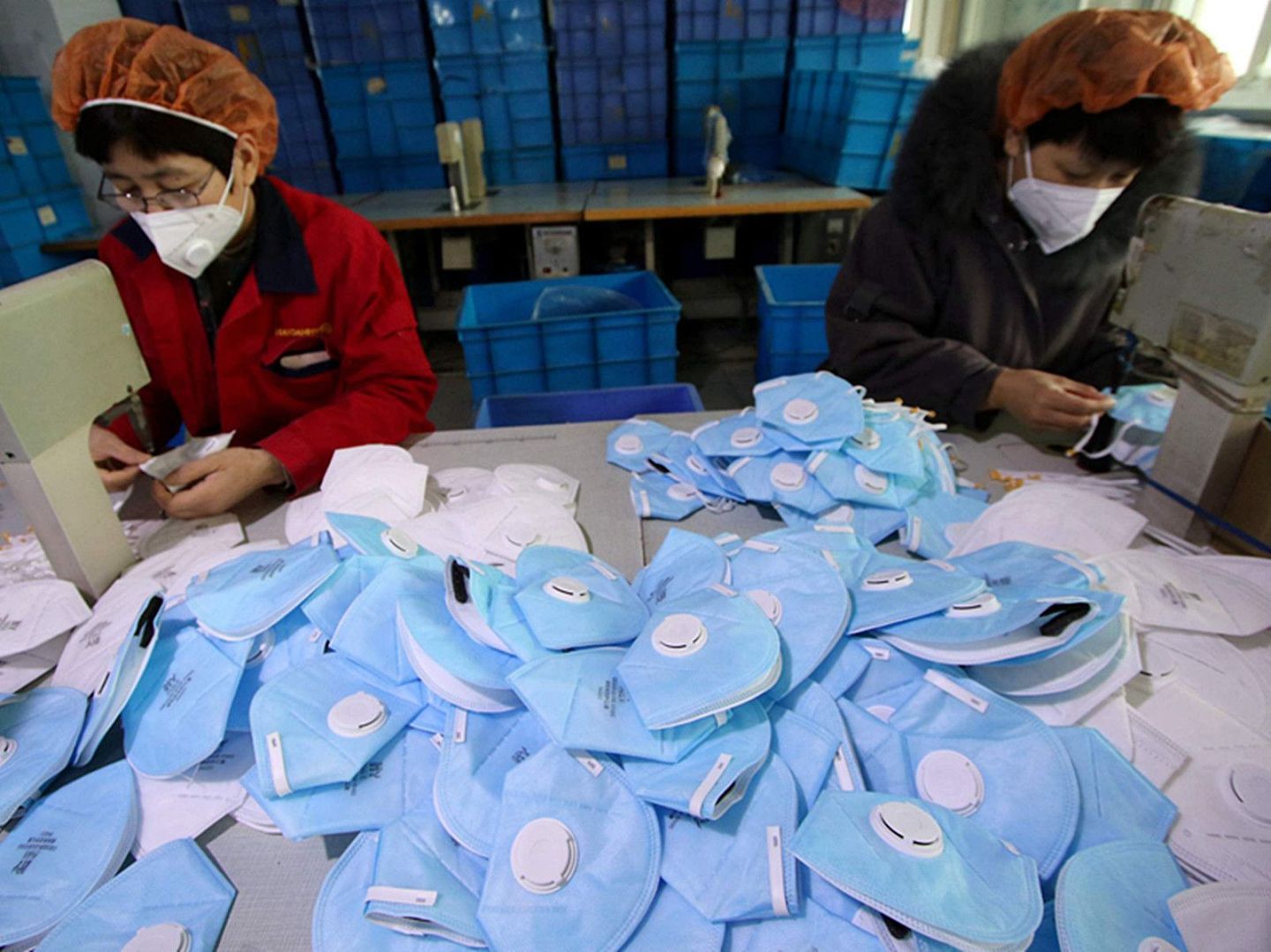 自新冠肺炎疫情爆发以来，中国产的口罩一直供不应求。（Reuters）
