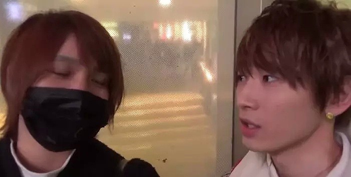 街头采访日本人为什么不戴口罩，路人：“比起肺炎，更担心我的妆会花”（组图） - 1