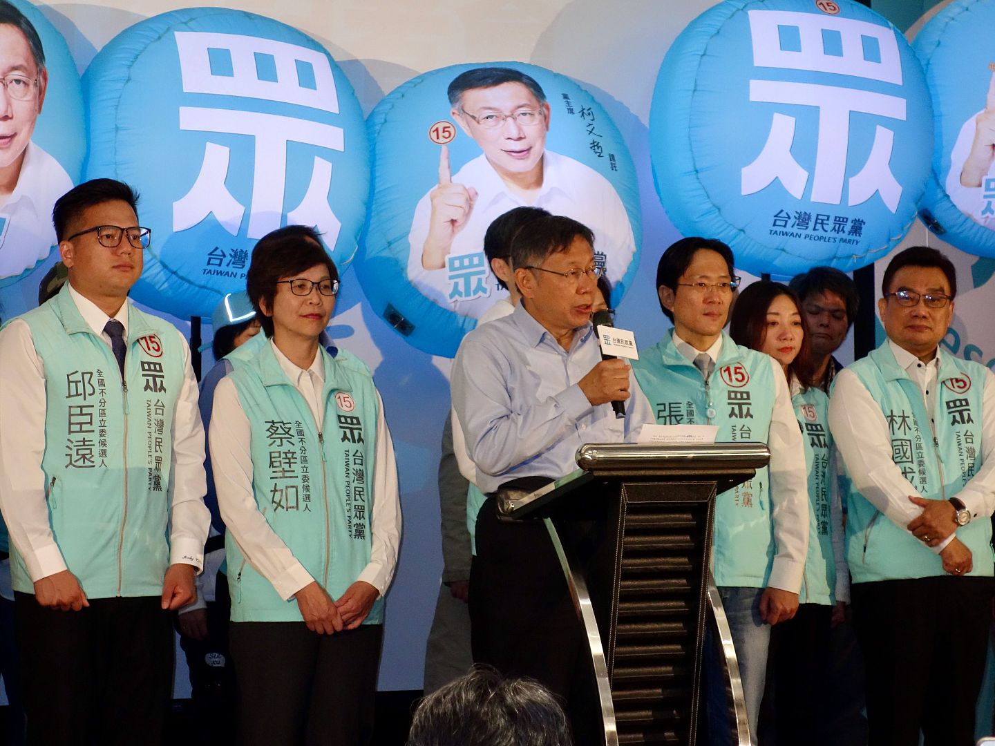在2020年大选当选之夜，柯文哲除了感谢候选人、志工、选民给予该党的支持之外，更矢言一定会让台湾民众党团成为立法院中最强大的监督者，并将台北成功的治理经验与建立的新政治文化扩散到全台湾。（谭英瑛／多维新闻）