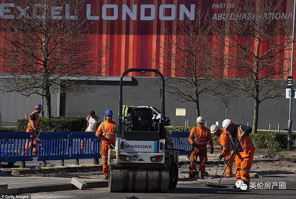 伦敦方舱医院内部曝光，疑似英国0号病人出现！专家预测英国死亡人数不会多于2万（组图） - 19