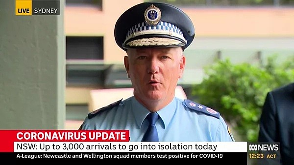 澳洲惊现恐怖航班，全员都危险，强制隔离机场一片混乱，30人疑似感染，确诊数直逼4000例，政府拨款$11亿援助 - 26