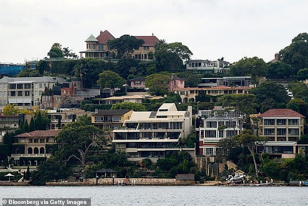 悉尼房价恐跌至$50万！专家预测：澳洲房价或暴跌50%，但这个地方不跌反涨（组图） - 3