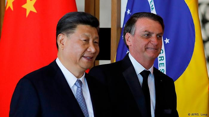 Brasilien BRICS-Treffen Xi Jinping, Jair Bolsonaro (AFP/S. Lima)