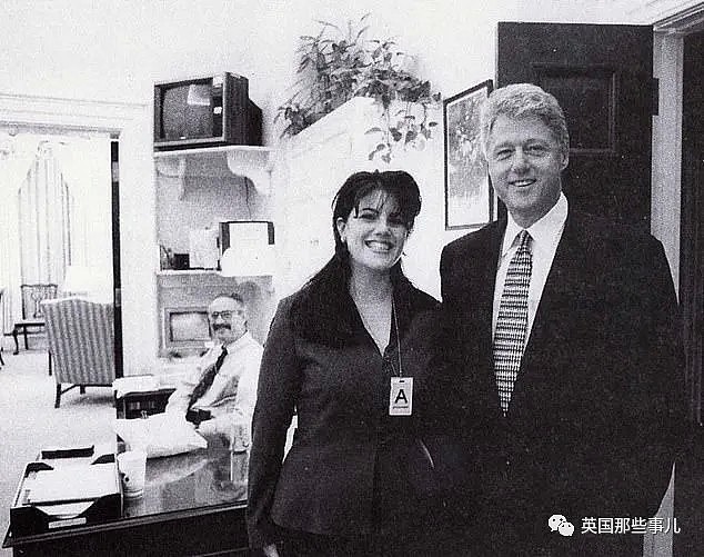 美国前总统克林顿性丑闻揭发者逝世！从90年代至今 她身上的争议从没断过（组图） - 5