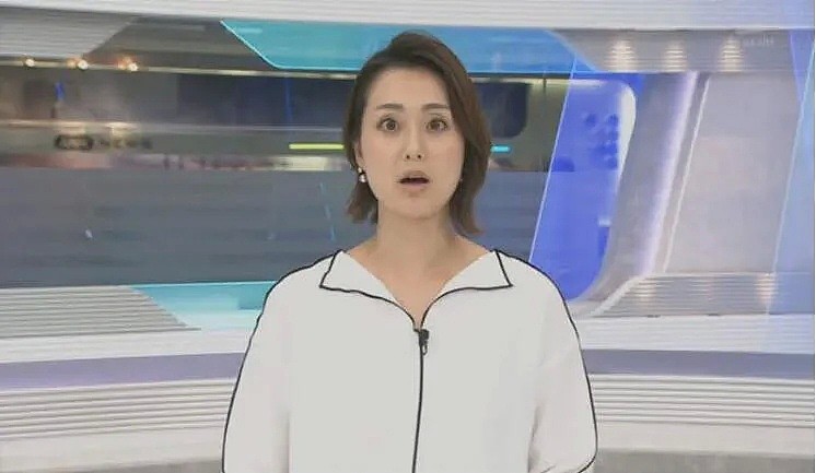 【爆笑】“女主播的衣服居然是画上去的？网友：对不起，是我看错了…”（组图） - 28