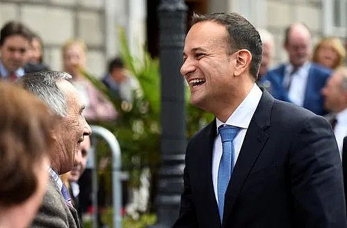 医生不够，总理来凑！爱尔兰拥有一个医学世家出身的总理简直太秀了（组图） - 4
