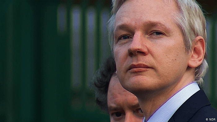 DW Dokumentationen WikiLeaks - Staatsfeind Julian Assange (NDR)