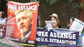 UK London Demonstration für Julian Assange (picture-alliance/AA/T. Salci)