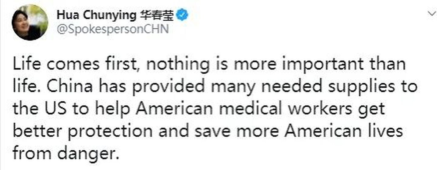 华春莹在推特上提到中方为美国抗疫提供援助。有部分西方网友表示不认同，但也有很多人支持她的表达。（Twitter@Hua Chunying 华春莹）