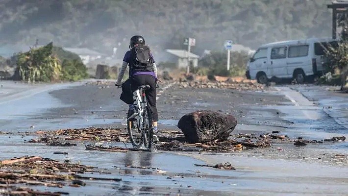 新西兰今增20例！惊现首例家中死亡？奥克兰感染源不明，惠灵顿遇巨浪袭击，有人受伤大撤离（组图） - 20