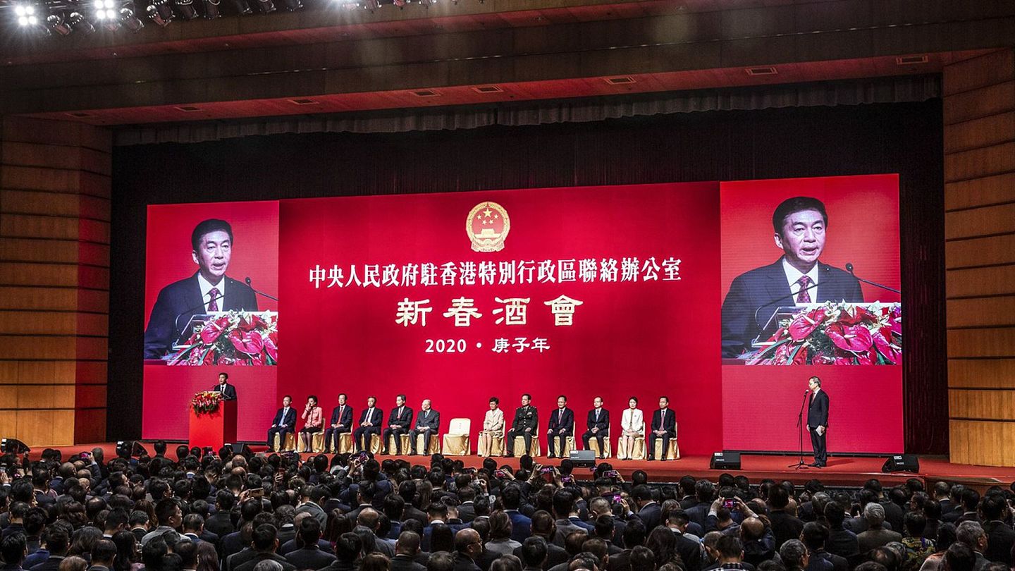 2020年1月15日，香港中联办主任骆惠宁在香港举行的春节招待会上致辞。（AFP）