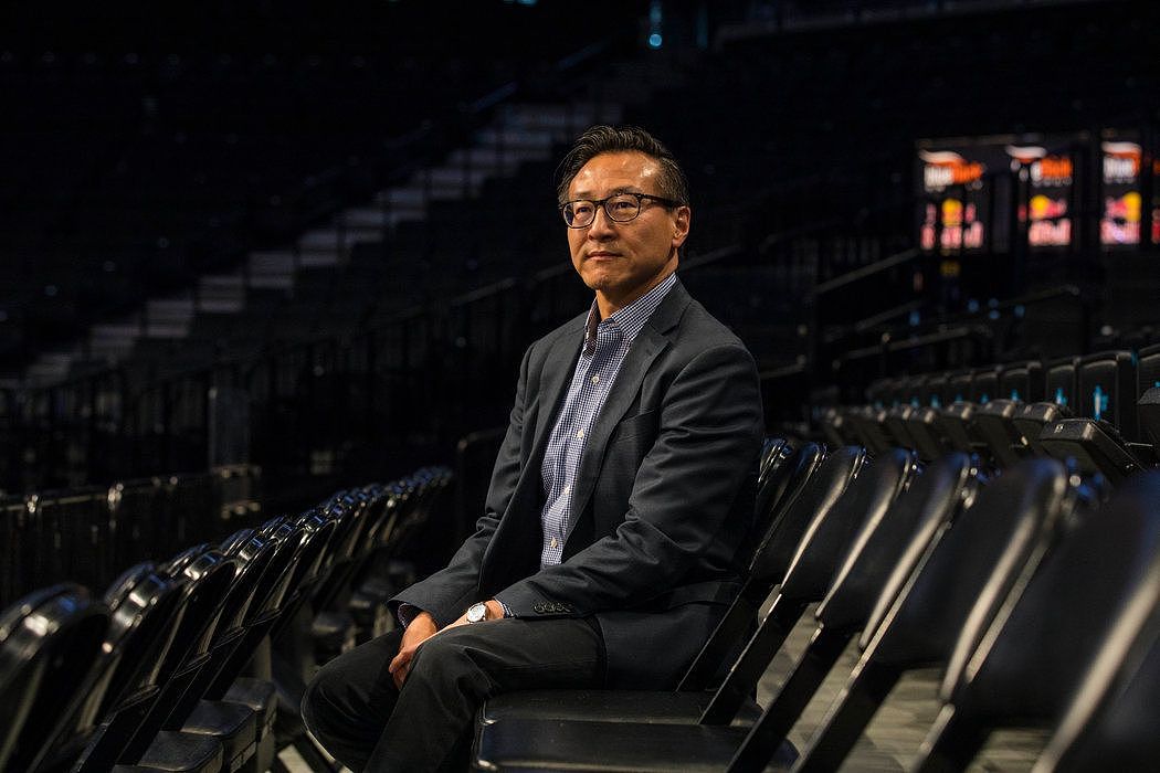2019年，中国电商巨头阿里巴巴联合创始人、布鲁克林篮网和纽约自由队所有人蔡崇信。