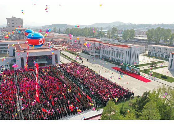 打破死亡传闻！朝鲜领导人金正恩时隔20天后首次出席公开活动（组图） - 9