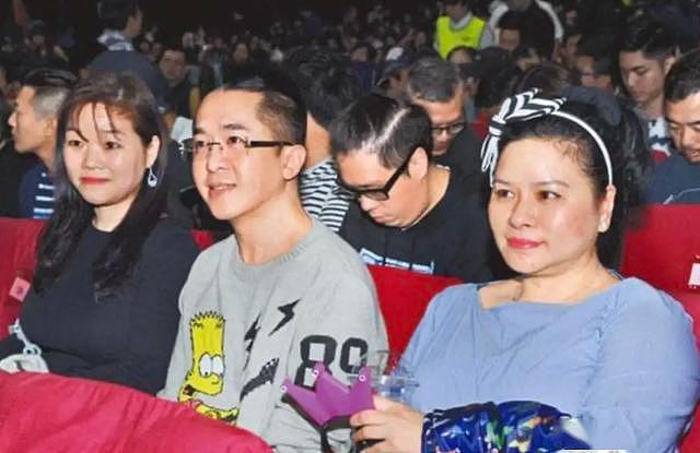 香港男星拥4亿家产，每月花20万同时交往三名女友，坚持不婚不孕 （组图） - 7