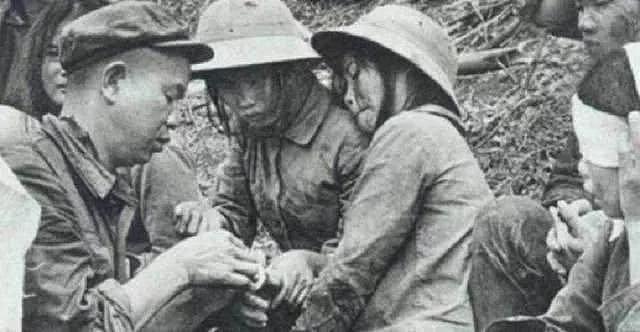 一秒变荡妇?越战中女兵饱受空孕催乳剂蹂躏(组图) - 3