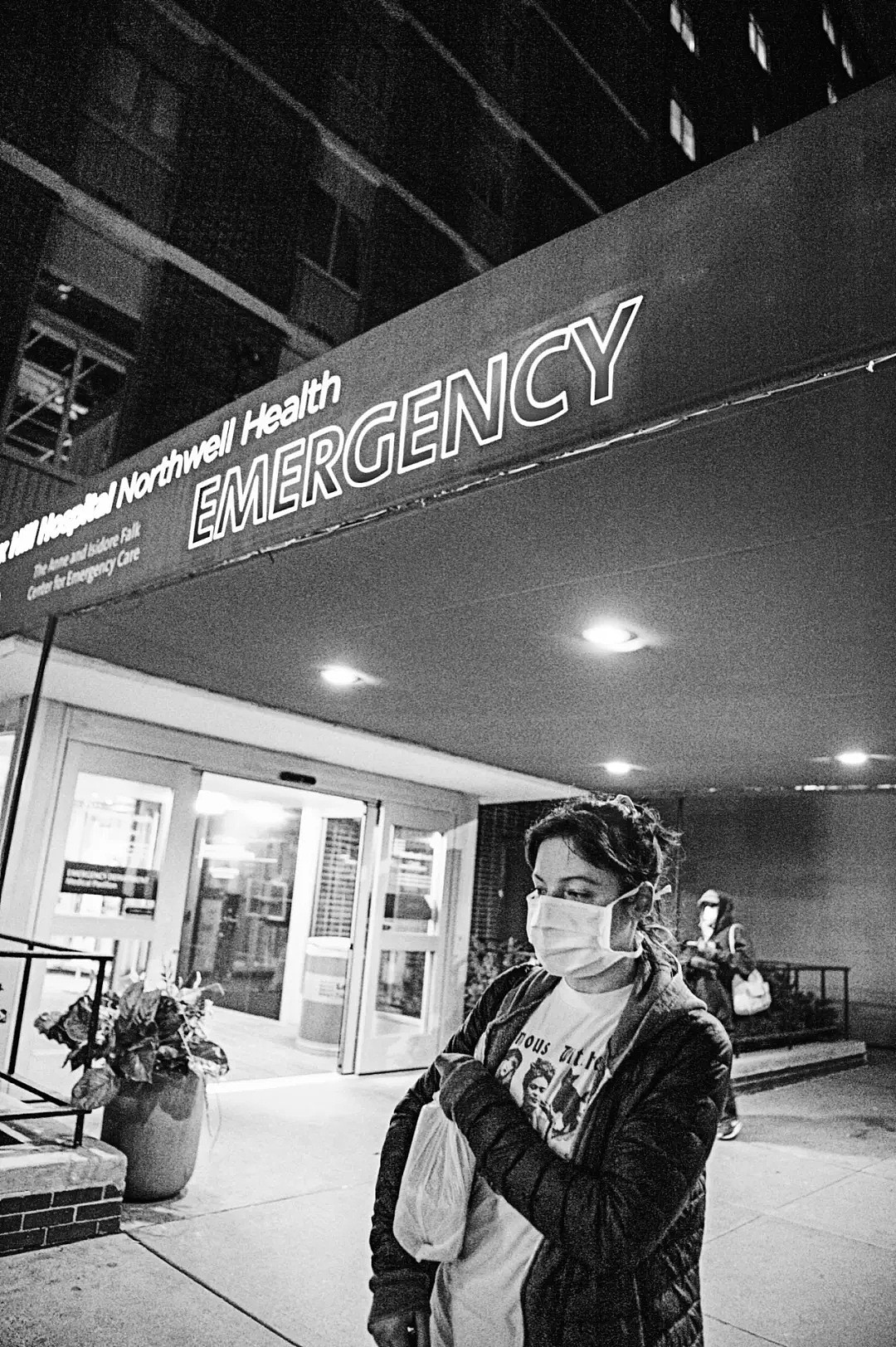这组照片火了：纽约一线护士镜头下的医院（组图） - 11