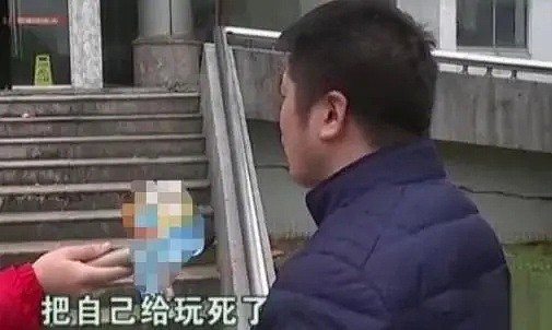 38岁的妈宝男 为女主播打赏 不仅花费数十万 甚至还想要把老母亲的房产都给卖了（组图） - 21