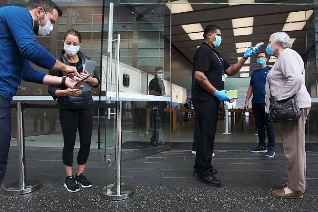 美国疫情二次爆发还是来了 副总统彭斯被传确诊！华人37%检测有抗体（组图） - 4
