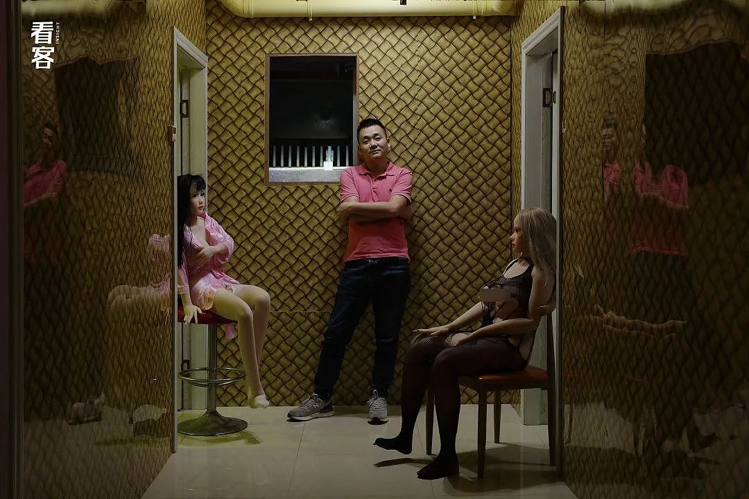 深圳Ai Ai Land：硅胶娃娃体验馆里的性与爱（组图） - 1