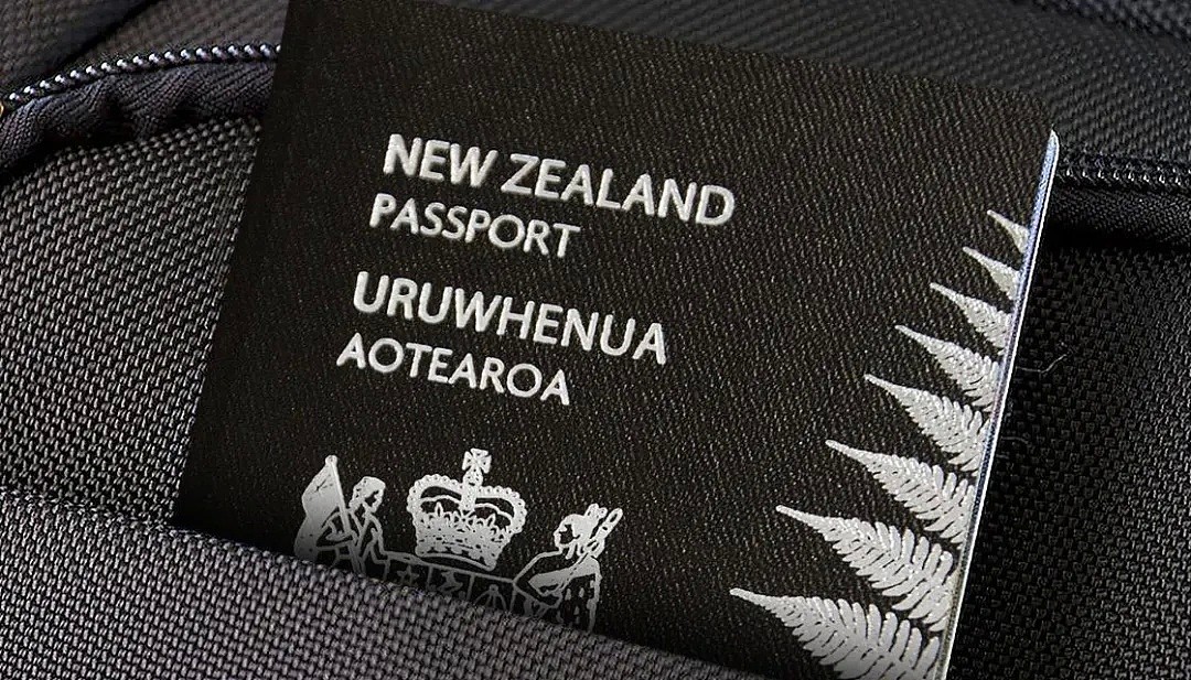 80万学生复课存争议；新西兰专家建议政府“卖签证”还债（组图） - 17