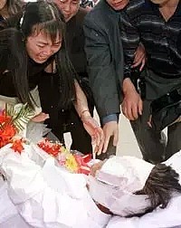 中国驻外大使突然去世：最后三天行程表曝光！这一群在“刀尖上”行走的战士...（组图） - 21