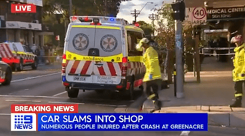 悉尼西南区发生重大车祸！小车冲入街边店铺，至少12人受伤（组图） - 8
