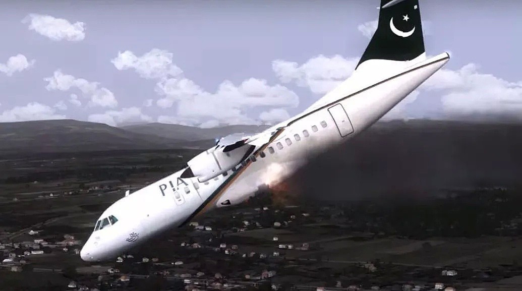 巴基斯坦载百人客机坠毁于居民区 死伤惨重 只有坐头等舱的人生还（视频/组图） - 27