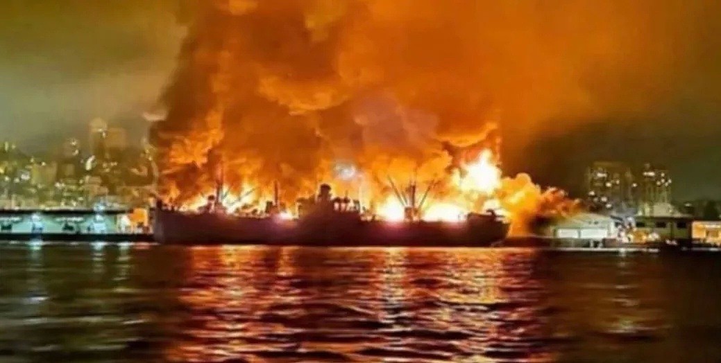 太可惜！名胜化灰烬，旧金山渔人码头凌晨起火到天明，蘑菇云犹如核弹爆发（视频/组图） - 10