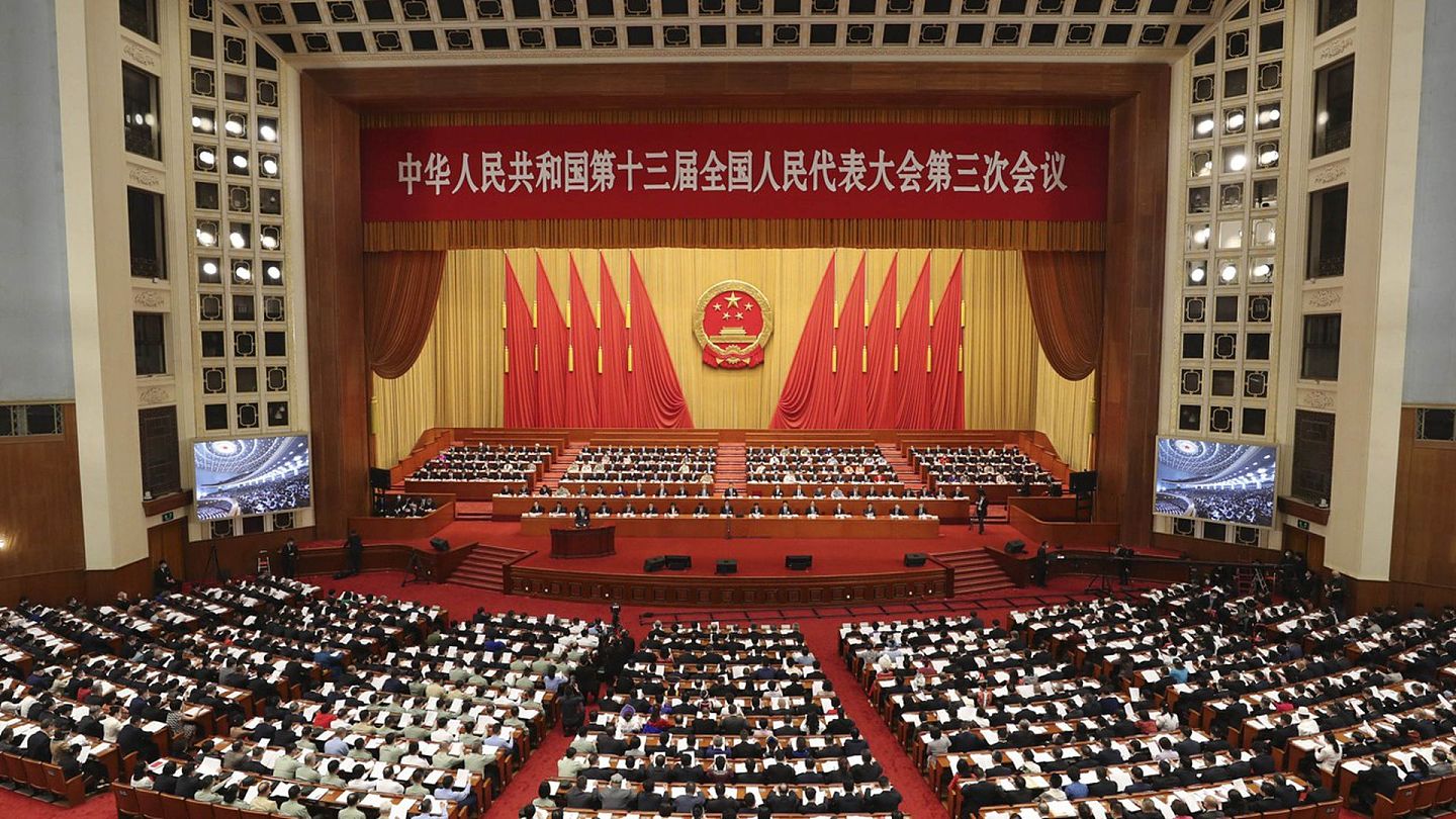 目前正在召开的中国全国人大会议，将审议港版国安法作为一项重要议程。（新华社）