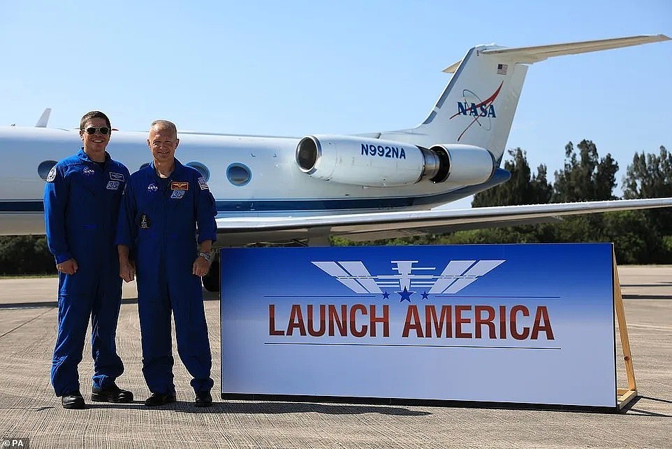 人类史上首次！SpaceX明天将两名宇航员送上国际空间站，商业太空时代到来（组图） - 1