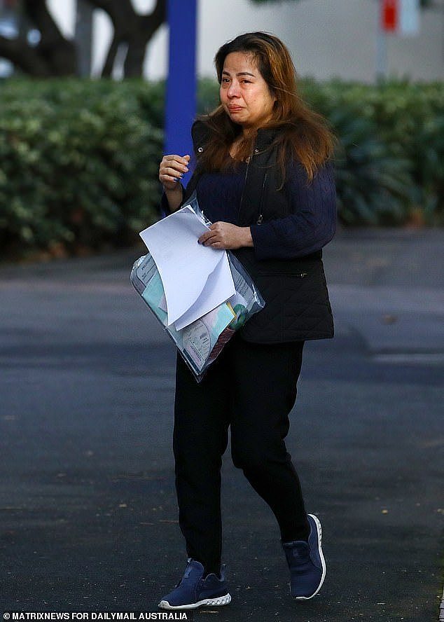 悉尼亚裔女涉兜售Coles失窃奶粉被捕！获保释后掩面痛哭（组图） - 6