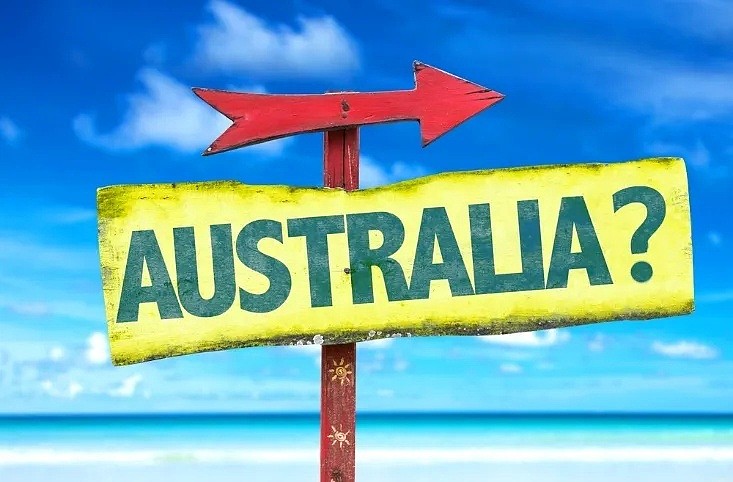 今日澳财｜澳洲移民或锐减22万人；澳元汇率较低点回升15%；赌王去世，其子与小帕克的交易再受关注 - 1