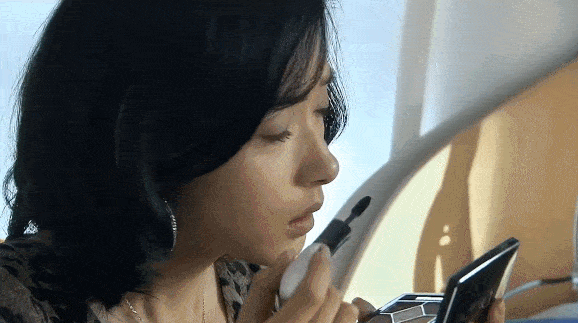 强吻陈坤，对胡歌发嗲，糊了18年的她，这次终于要红了？（视频/组图） - 19