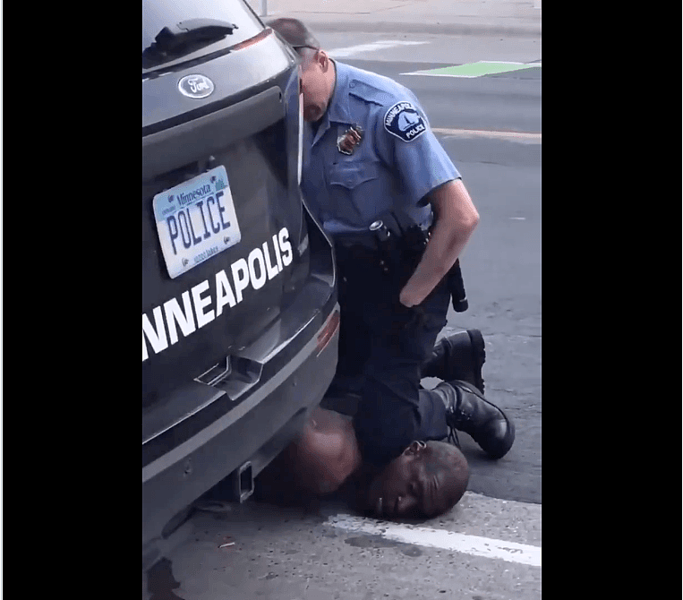 华春莹发文：“我无法呼吸”...美国非裔男子遭警察跪压7分钟完整视频曝光：不停求饶、喊妈妈（视频/组图） - 7